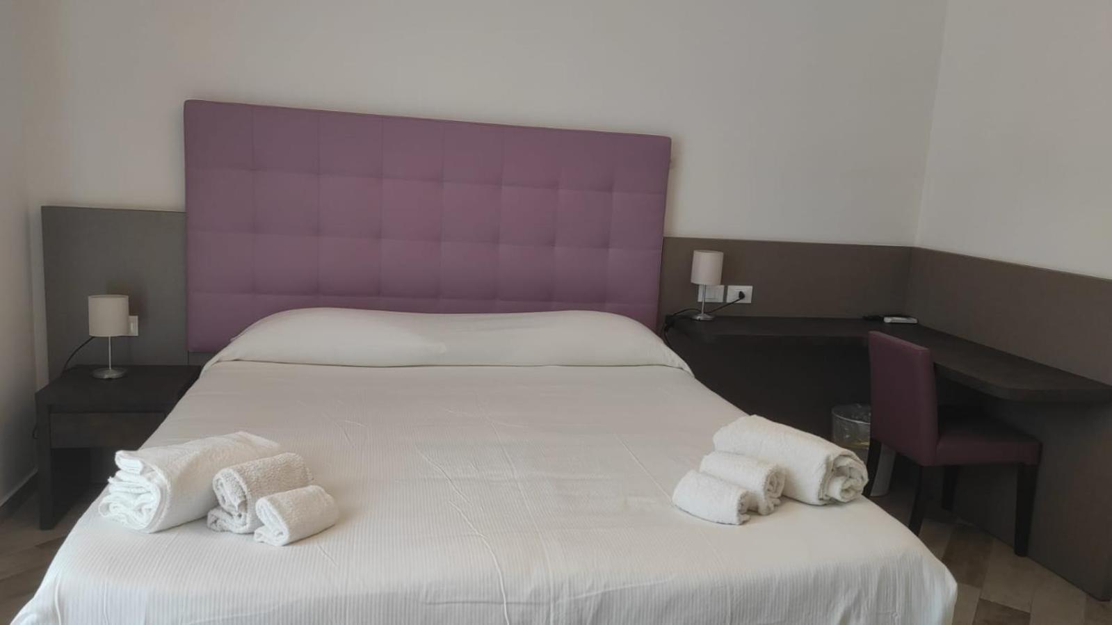 La Perla Del Tirreno Guest House Sapri Esterno foto